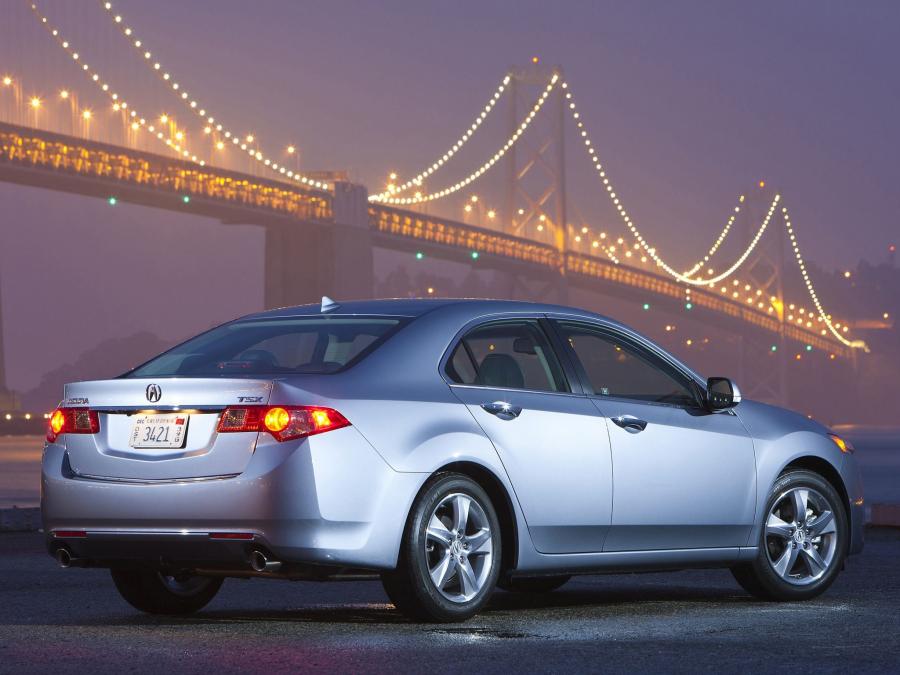  Acura TSX 2010 года  (фото 16 из 24)